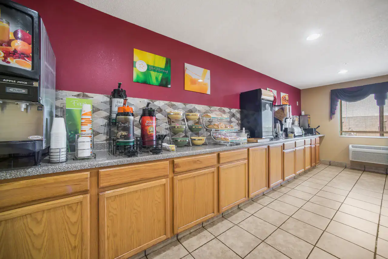 Quality Inn O’Fallon – St. Louis photo 8