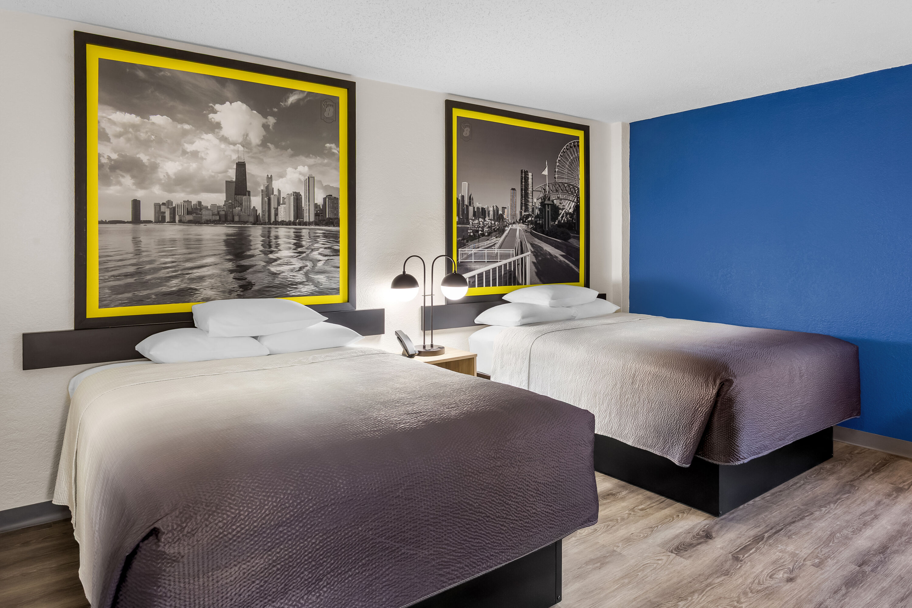 Super 8 by Wyndham Chicago photo 4