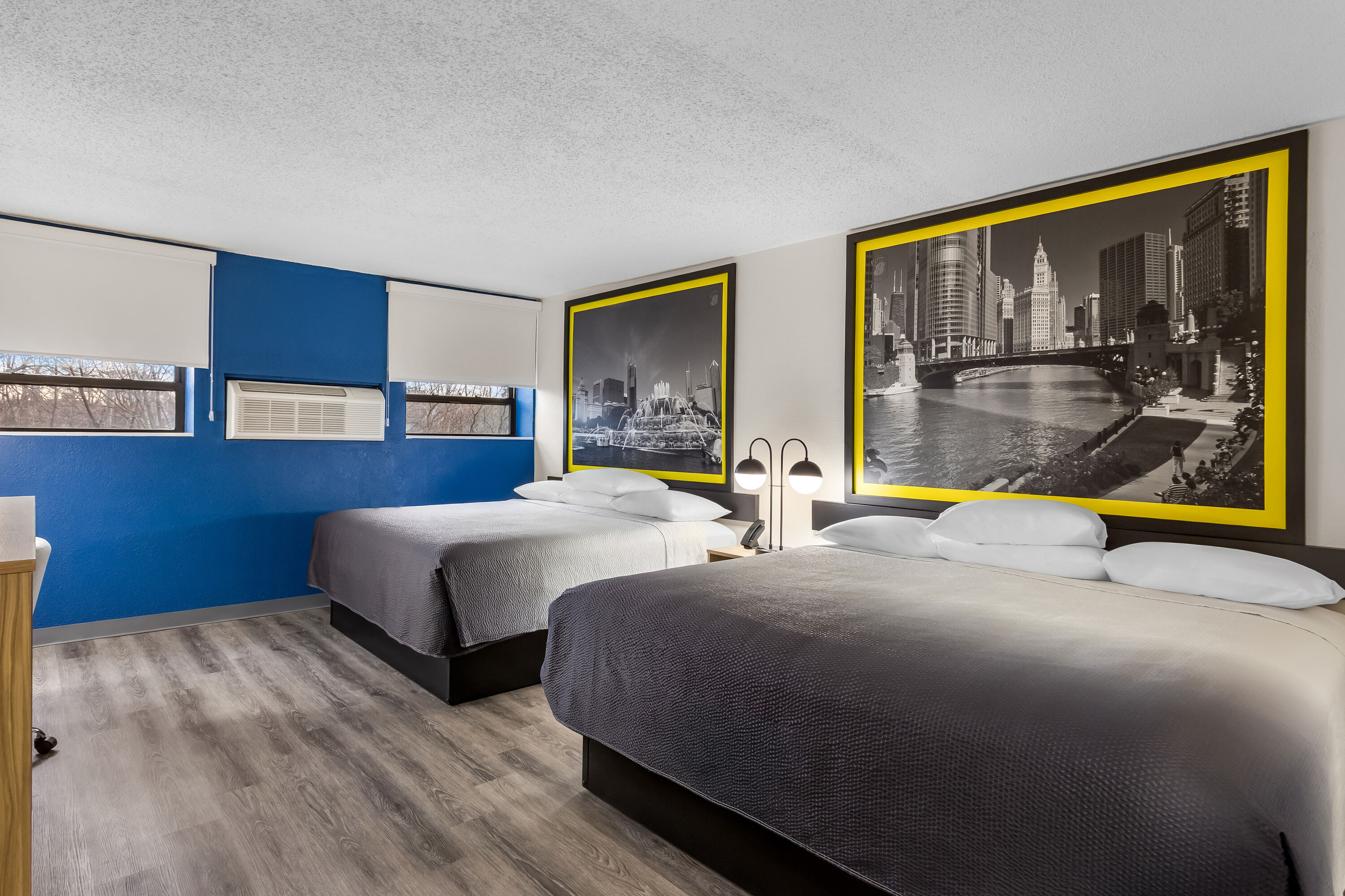 Super 8 by Wyndham Chicago photo 6