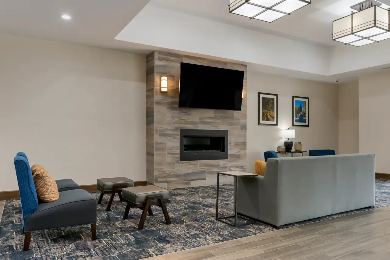 Comfort Suites Paducah Mall Area photo 2