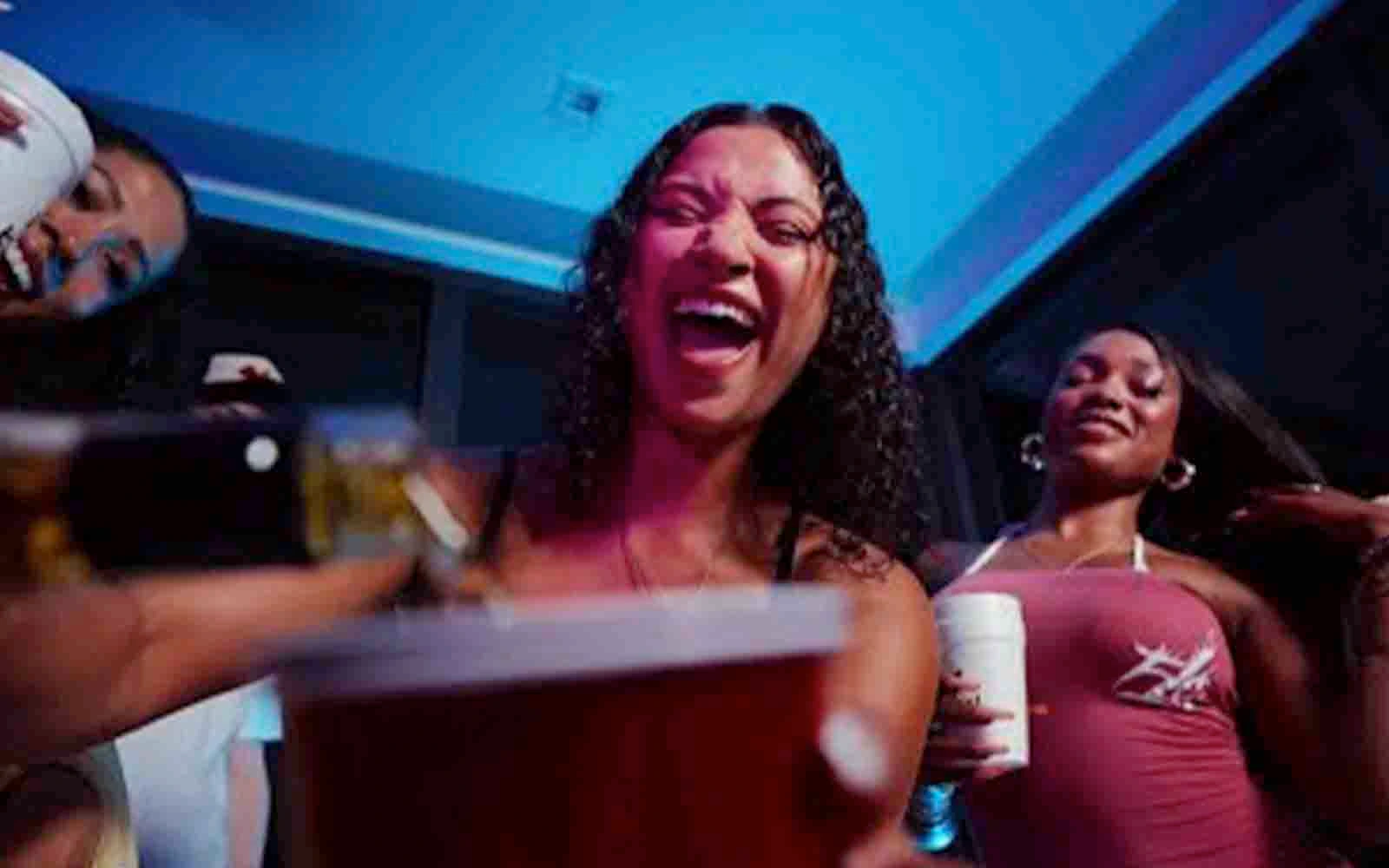 Vybz Kartel, Slingerz - Live Your Life