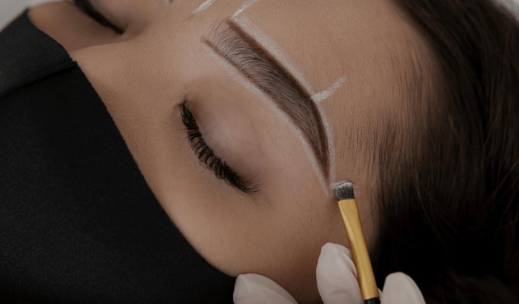 Réalisations de Laurie, cils et sourcils à domicile