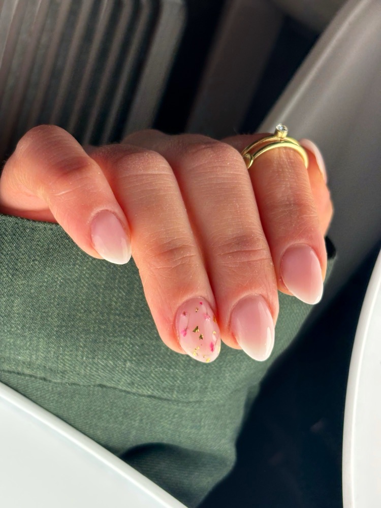 Réalisations de Daniella, onglerie à domicile