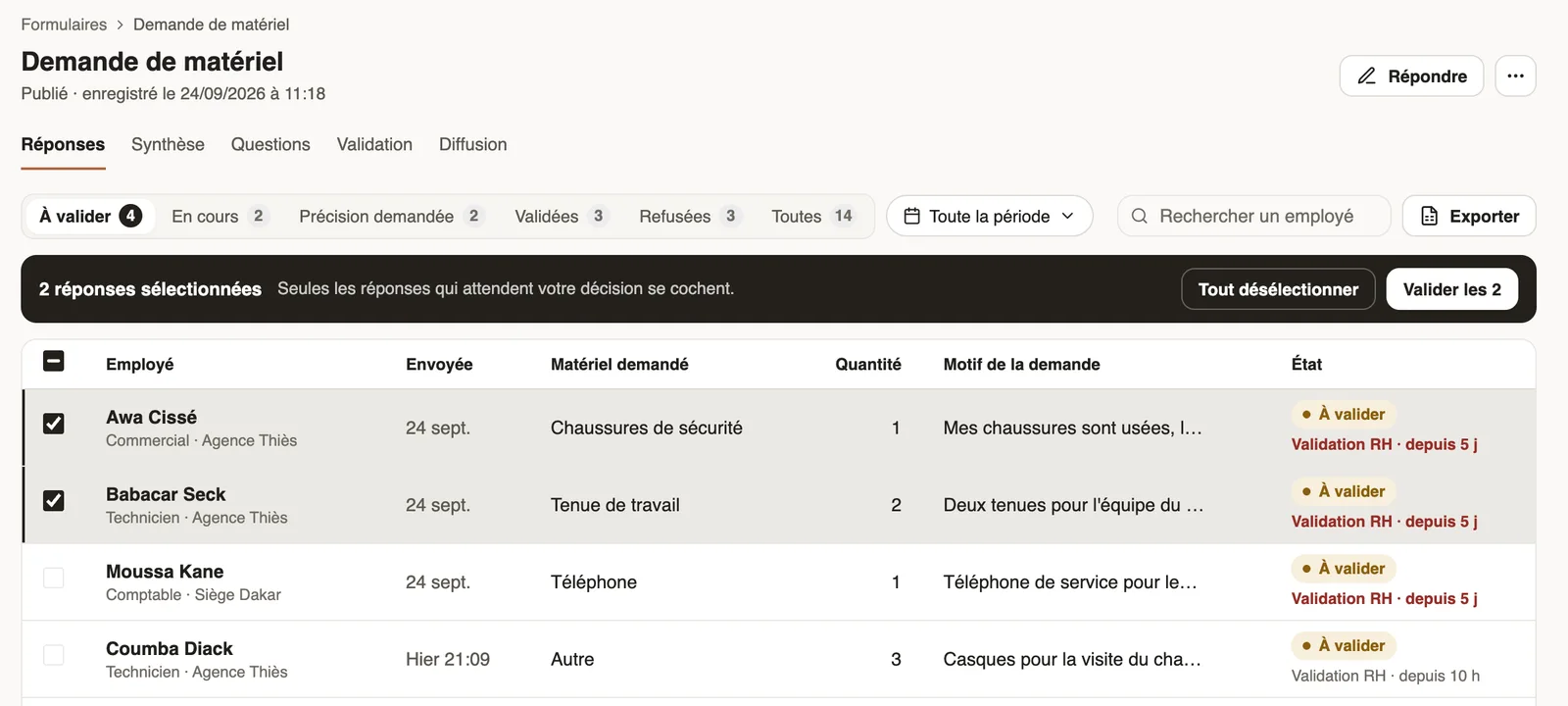 L'onglet Réponses de la Demande de matériel : pastilles d'état, deux réponses cochées et le bouton Valider les 2