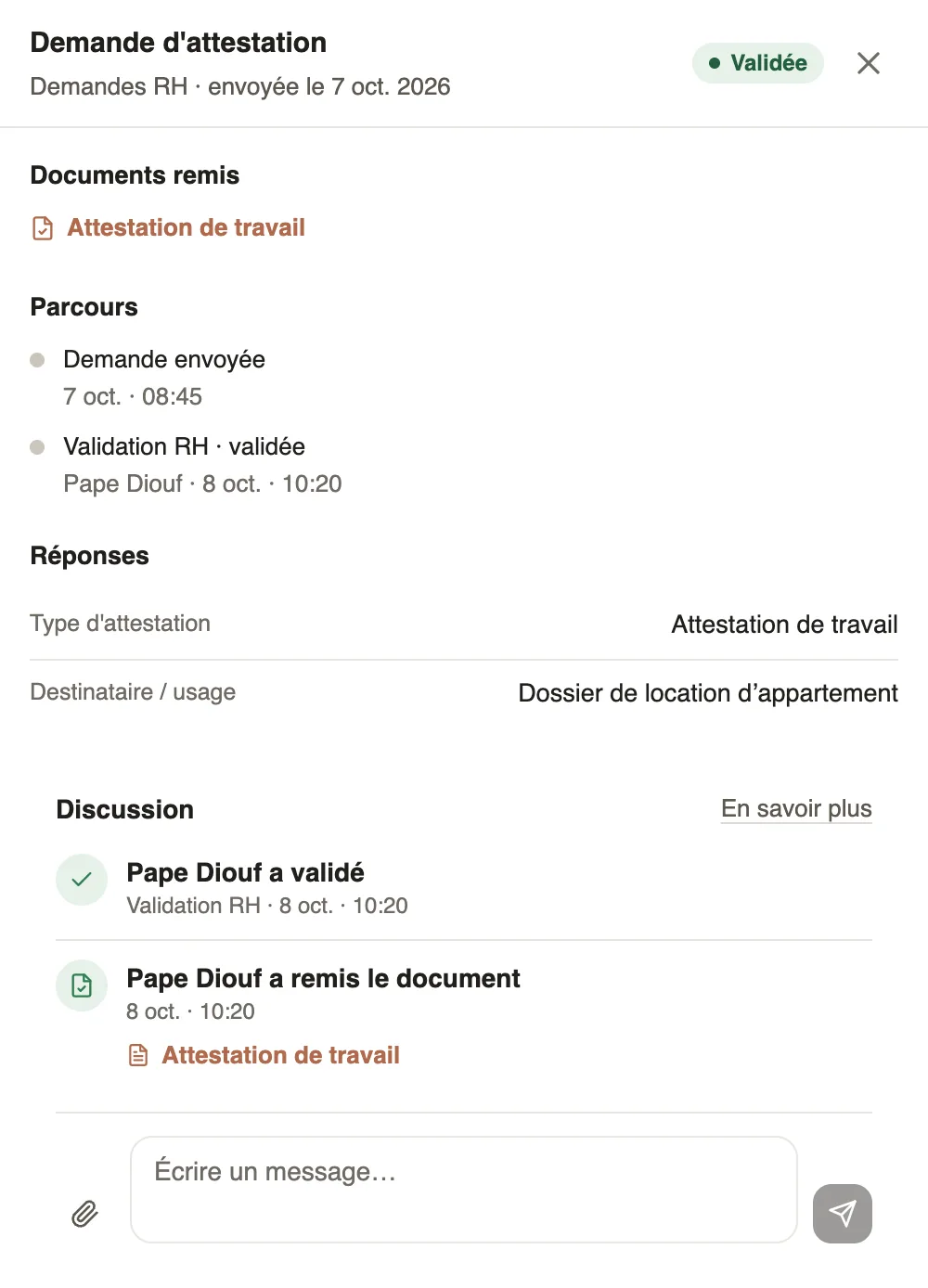Mes demandes côté employé : la demande d'attestation validée, l'attestation de travail sous Documents remis et dans la discussion