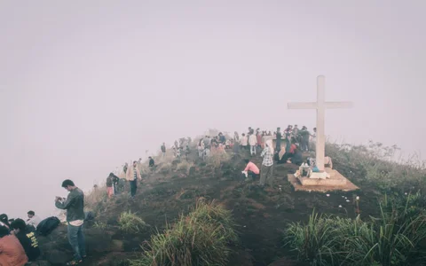 Kurumbalakotta Hills, Wayanad: Trekking, Sunrise Views and Travel Guide
