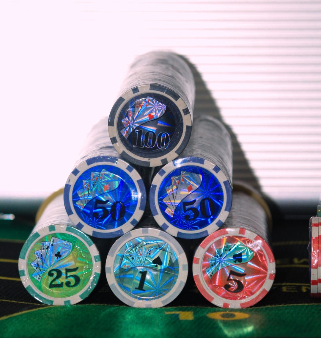 Holographic - 500 Poker Chips Briefcase 2