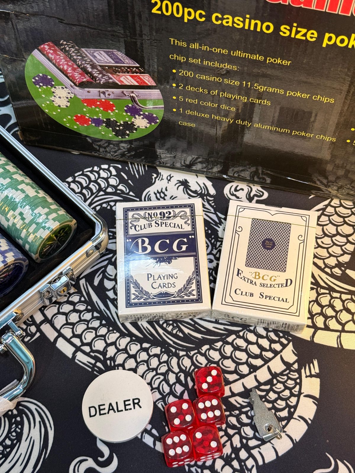 Holographic - 200 Poker Chips Briefcase 4