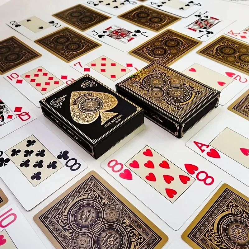 AVM Texas Hold'Em - Gold Gilded Poker Cards 2