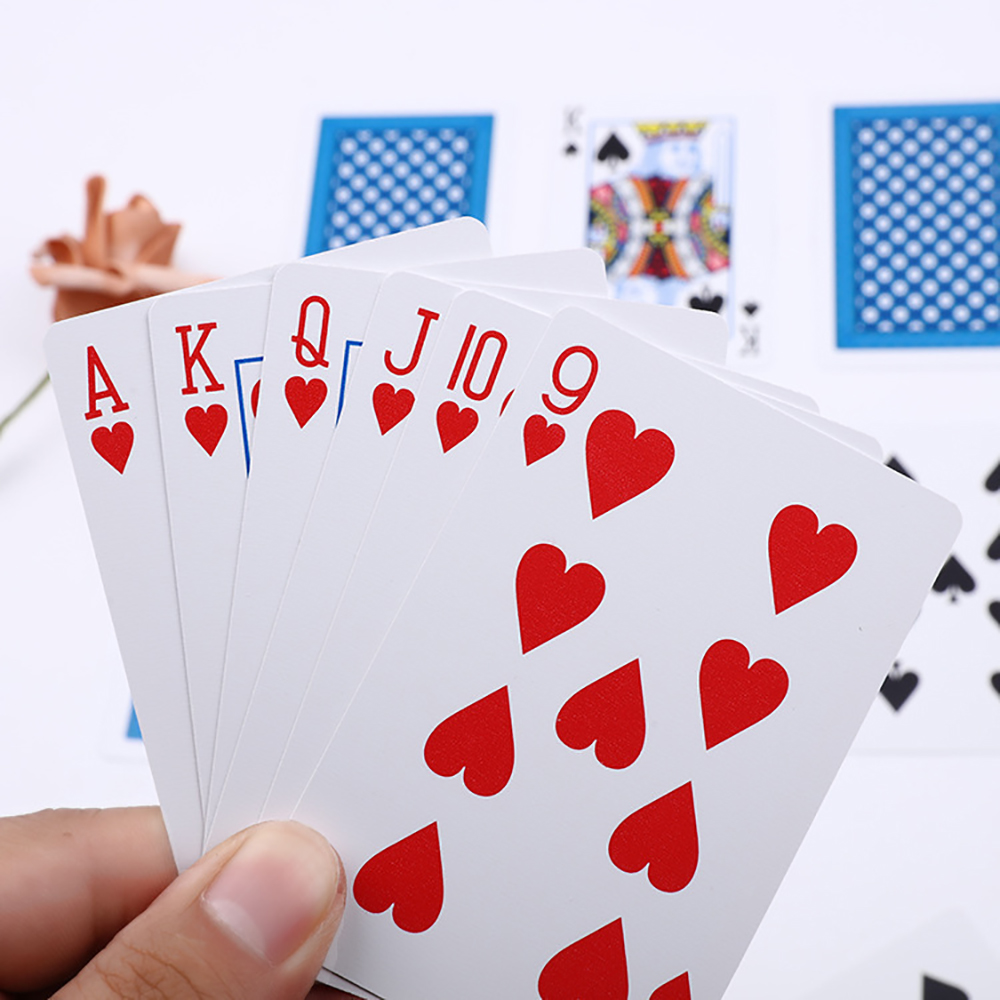 777 Royal Casino Quality Cards 3