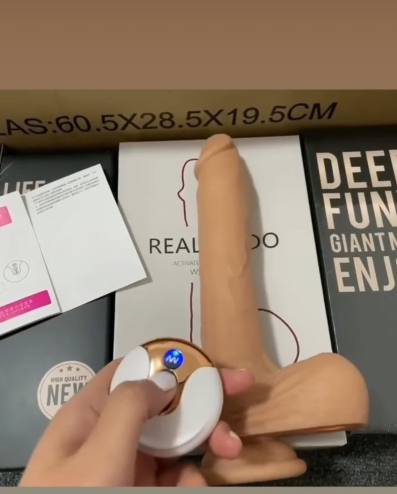 Dildo with remote 