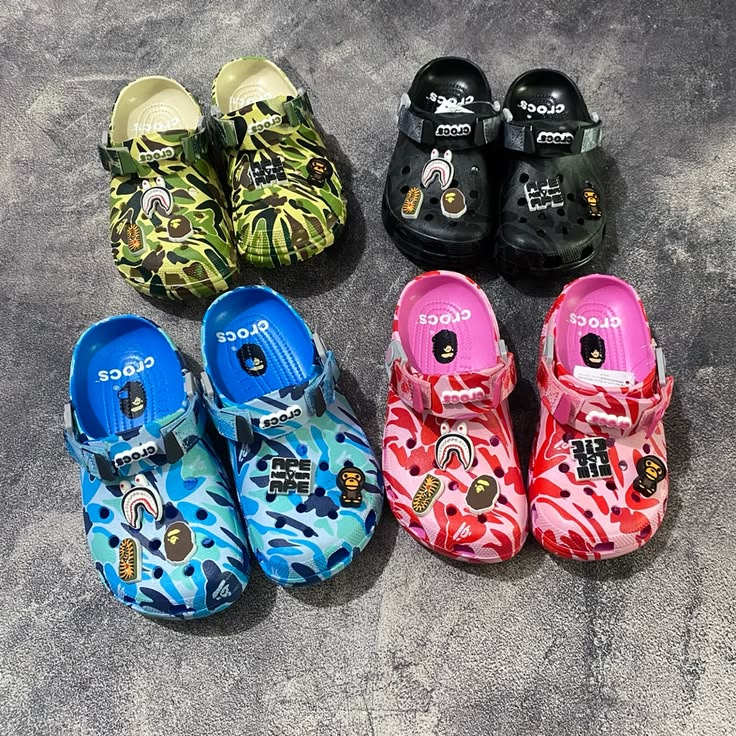 Crocs bape