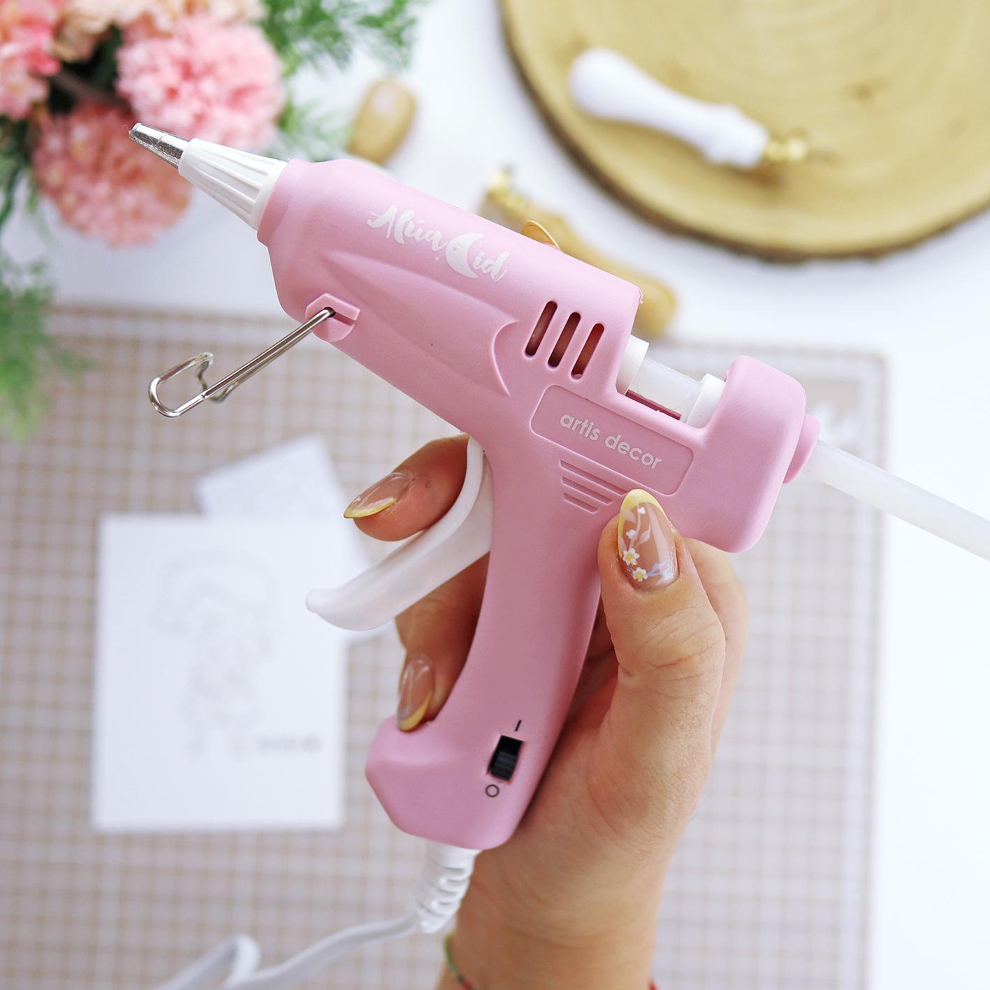 PISTOLA DE SILICONA EN COLOR PASTEL
