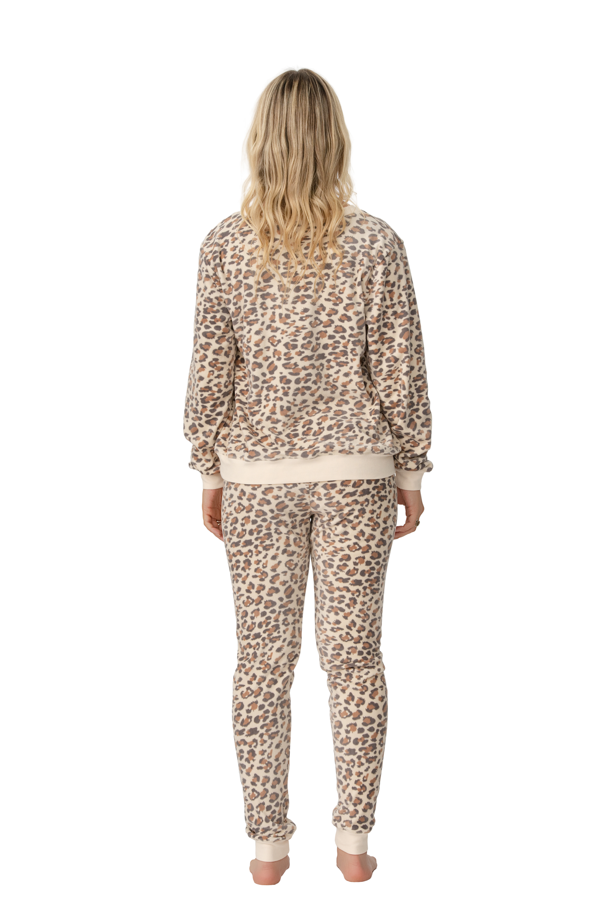 7475. Pijama plush print  2