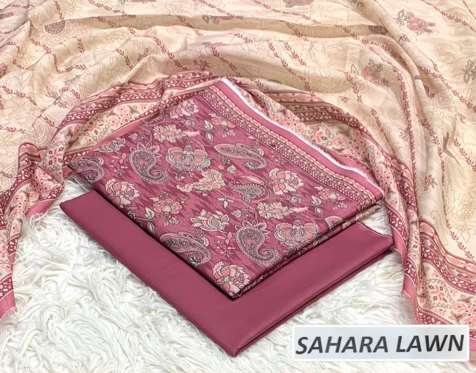 Ladies suit 