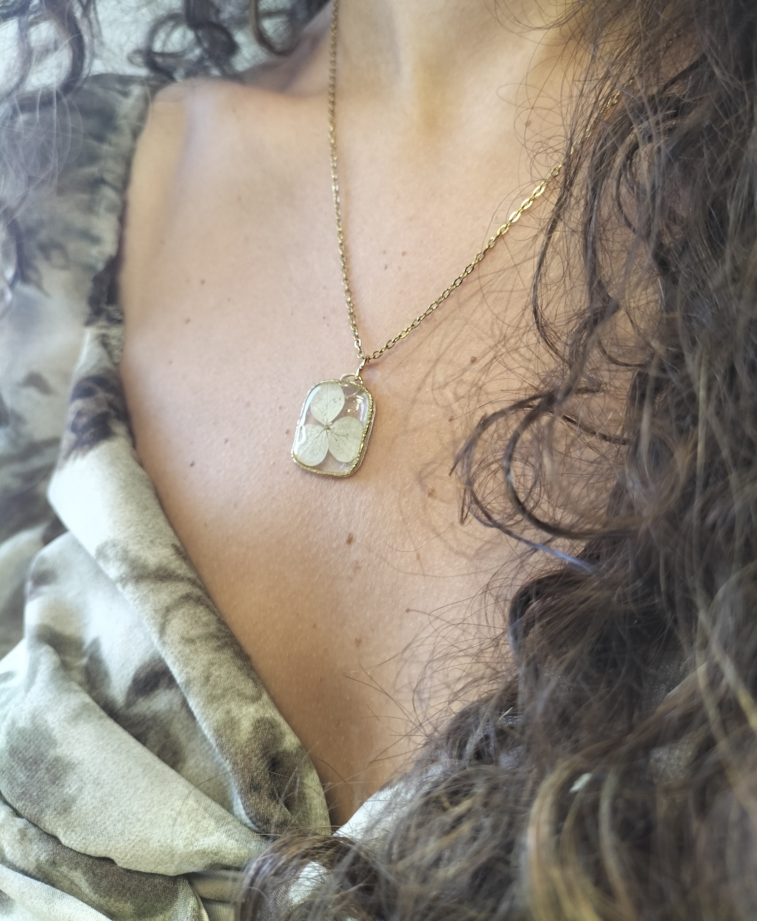 Collana Ortensia