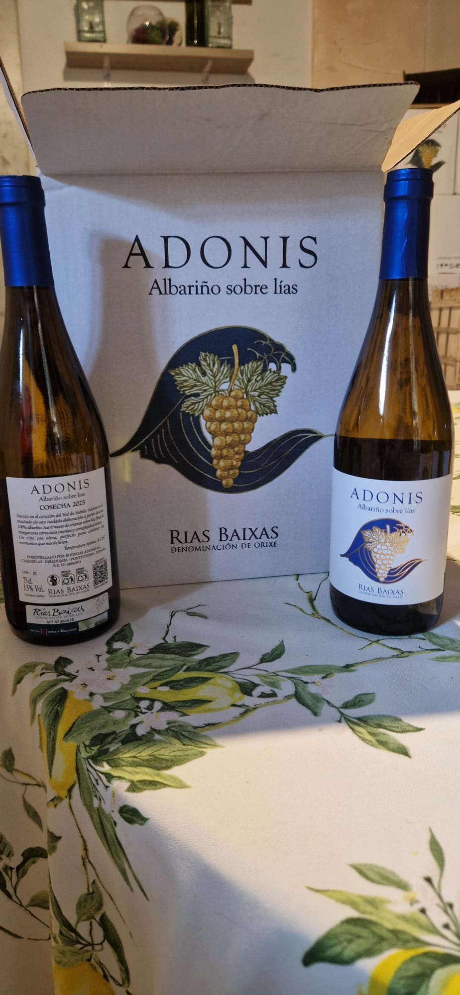 Adonis sobre lías