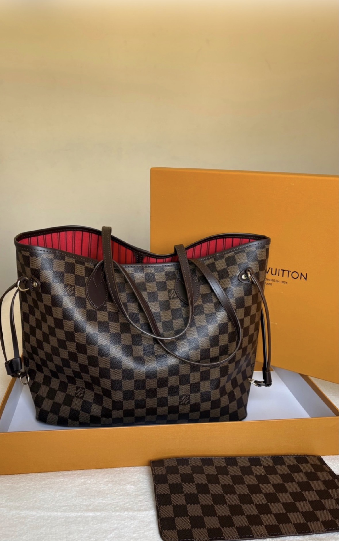 LV TOTE DAMIER