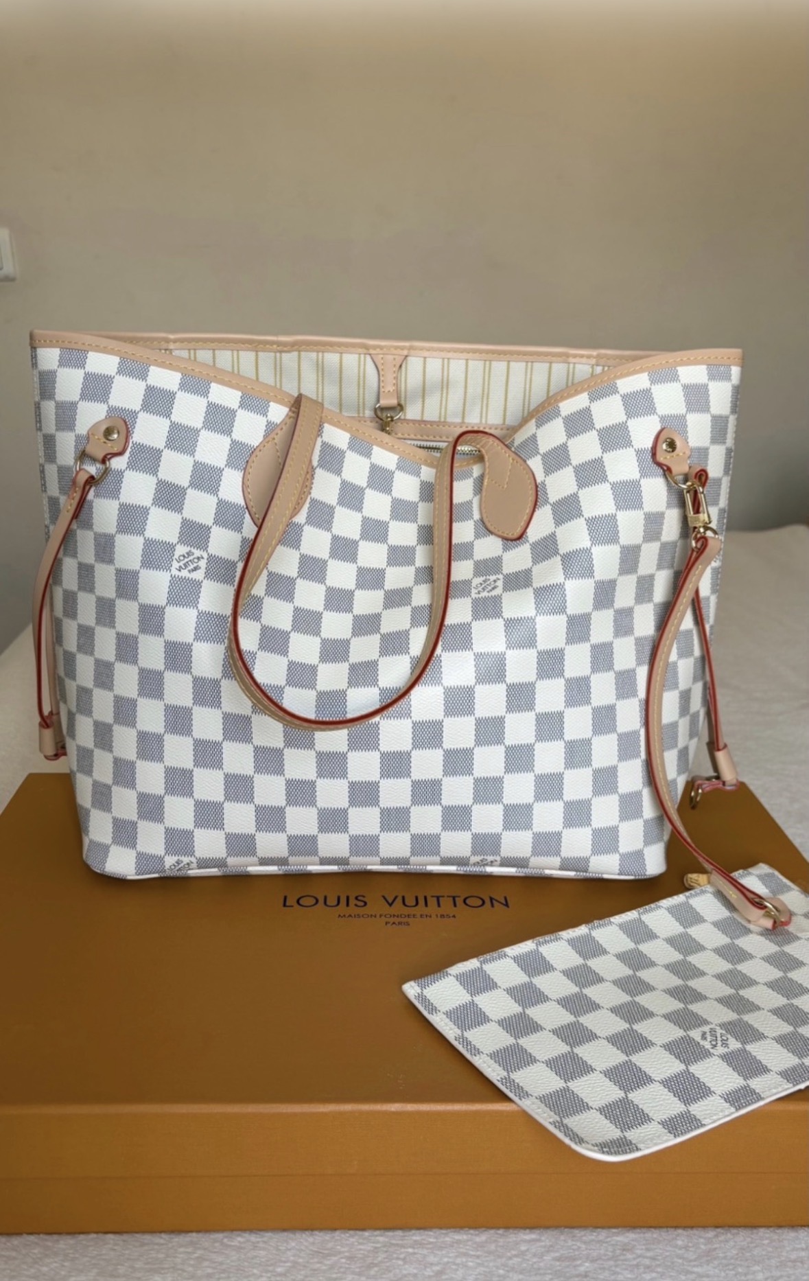 LV TOTE DAMIER 