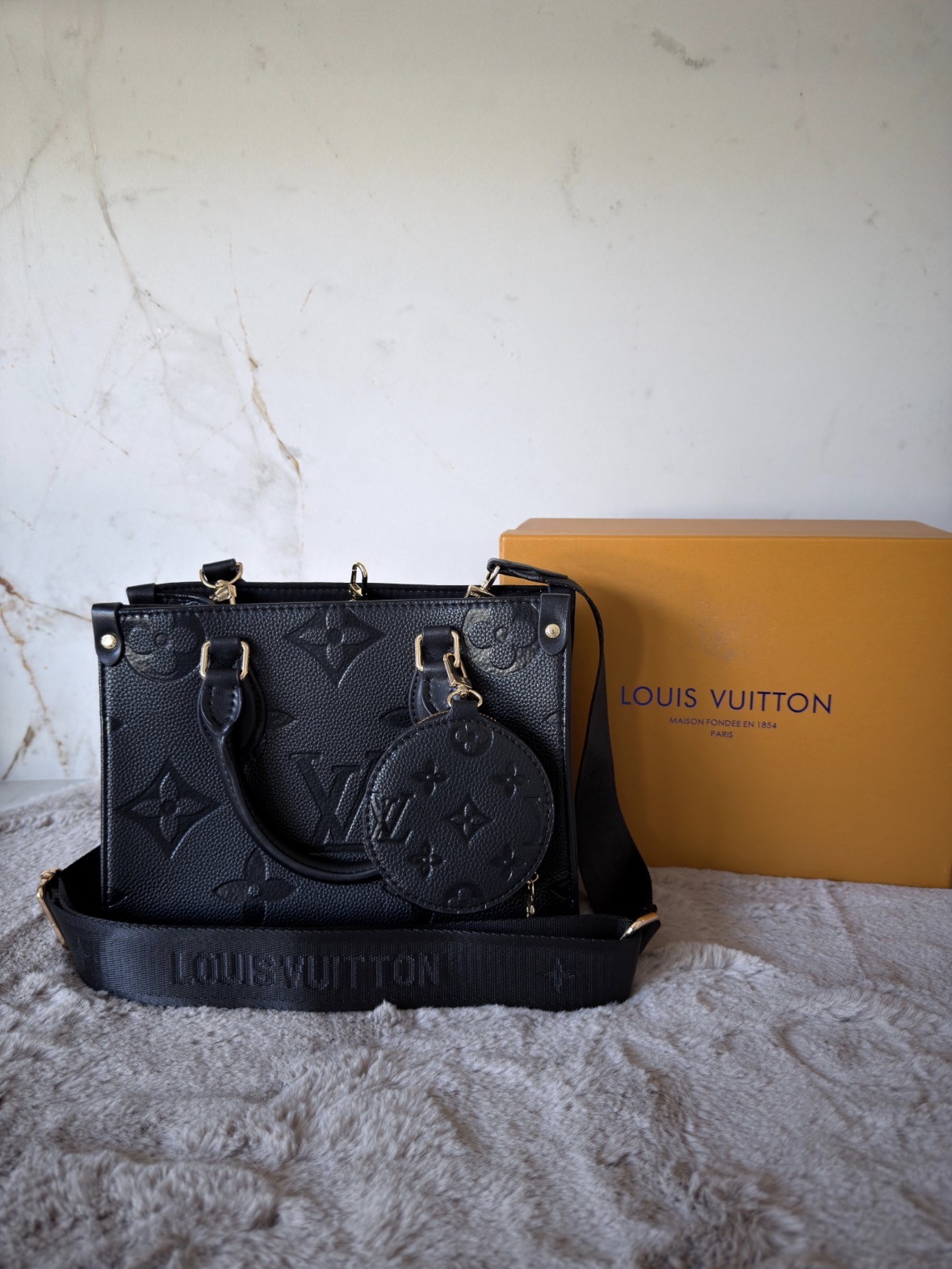 LV ON-THE-GO  3