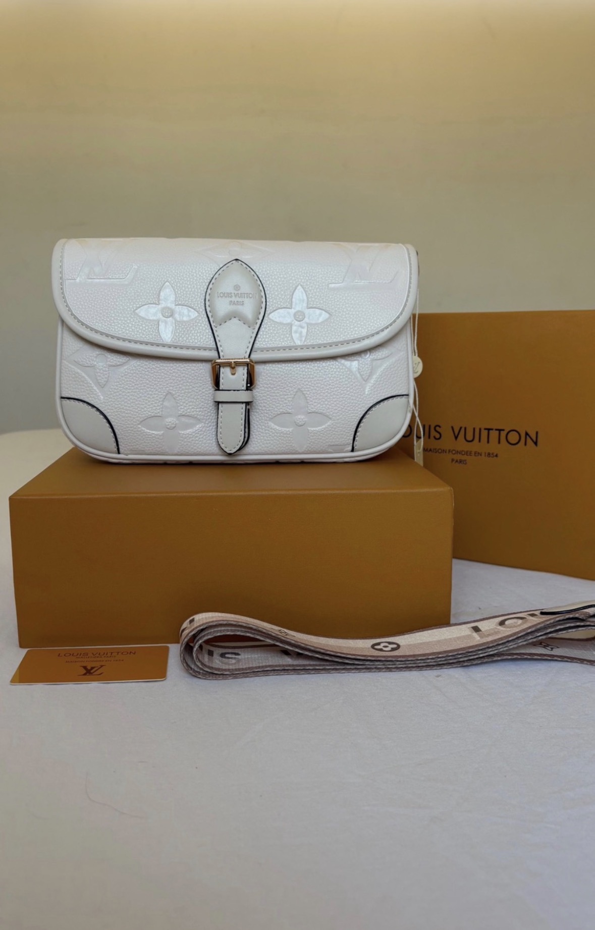 LV DIANE 2