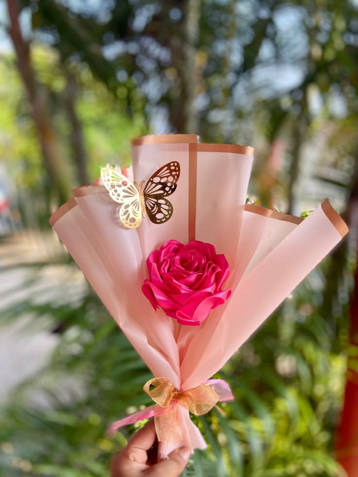 Rosa de satín individual 2