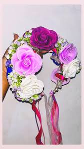 Diadema de flores hechas a mano 