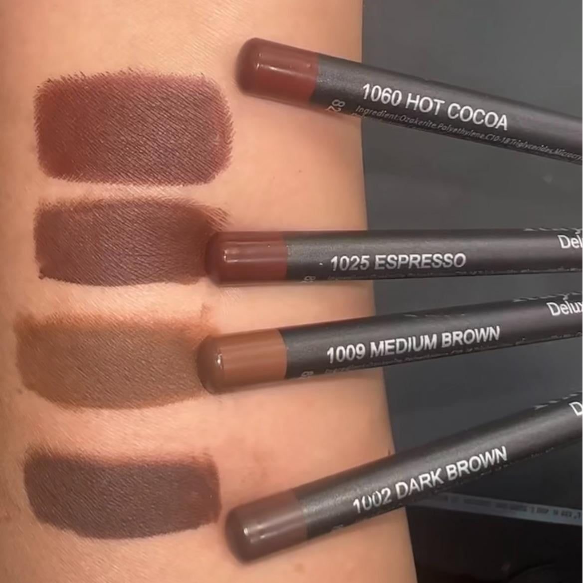 Delineator de labios. 