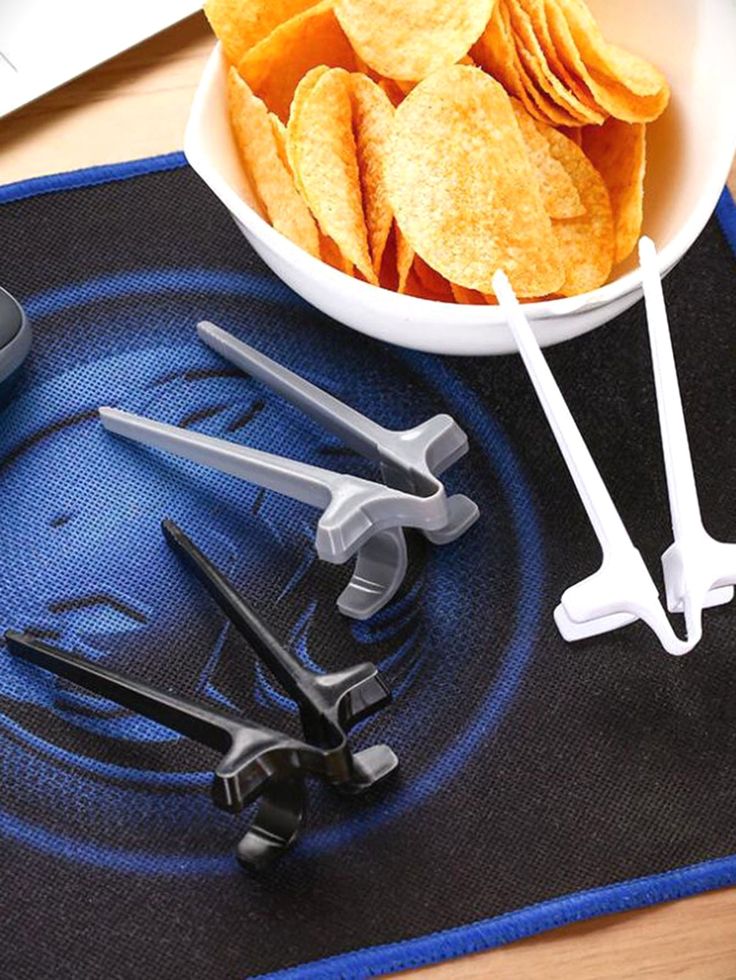 Finger Chopstick - Image 1