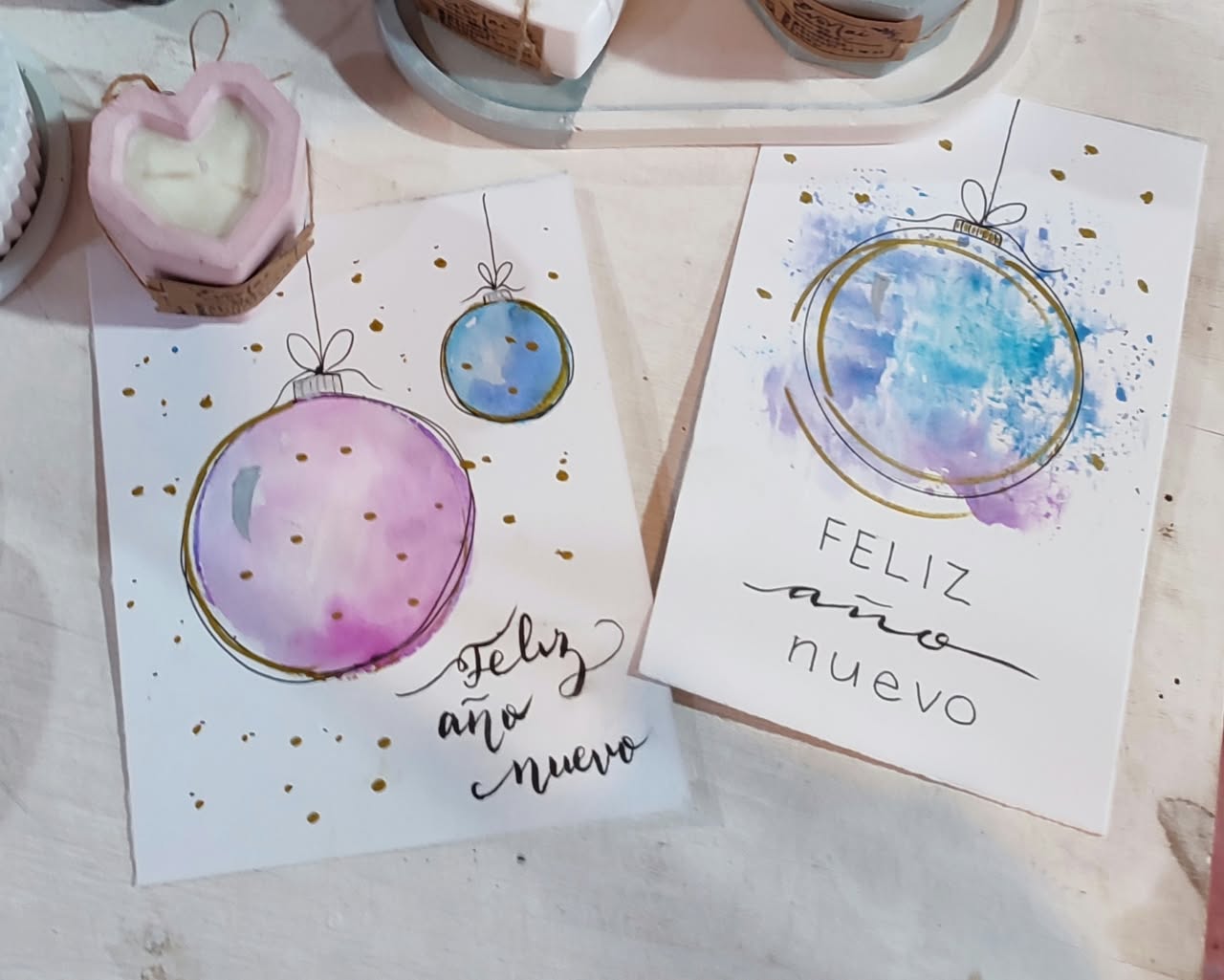 Cartes de vœux peintes à la main et personnalisables.