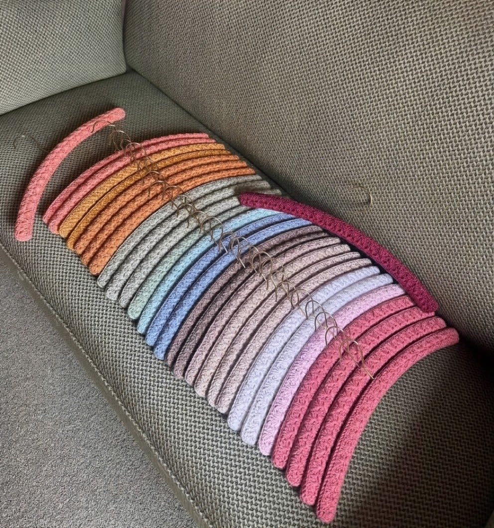 Cintres Décoratifs en Crochet