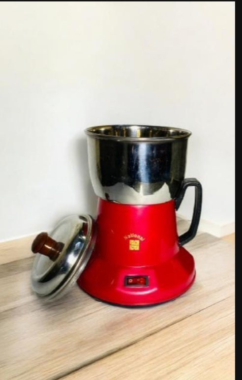 Stainless steel grinder - Image 1