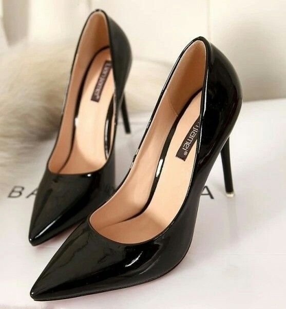 Zapato de tacón formal