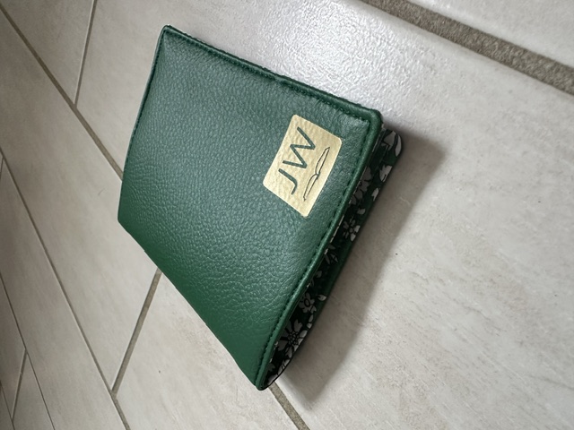 Pochette tracts simple simili cuir Vert NOUVEAU COLORI  - Image 1