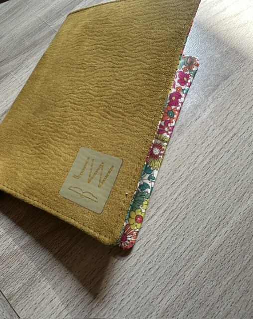 Pochette tracts simple (nouveau format)Daim moutarde