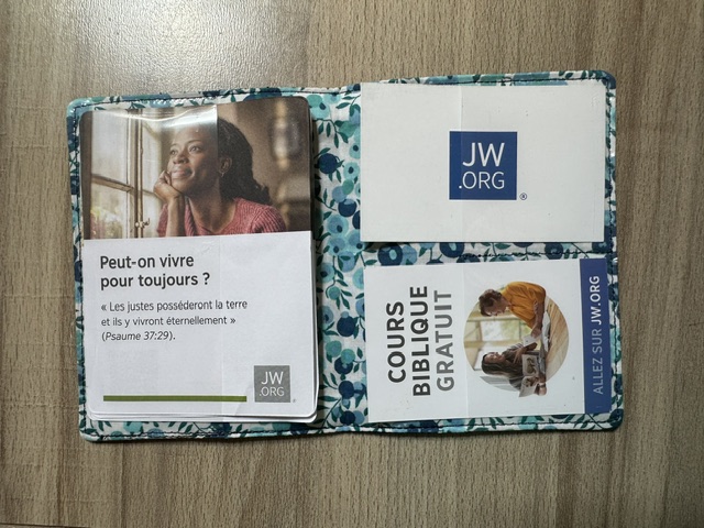 Pochette tracts simple (nouveau format) suedine marine 2