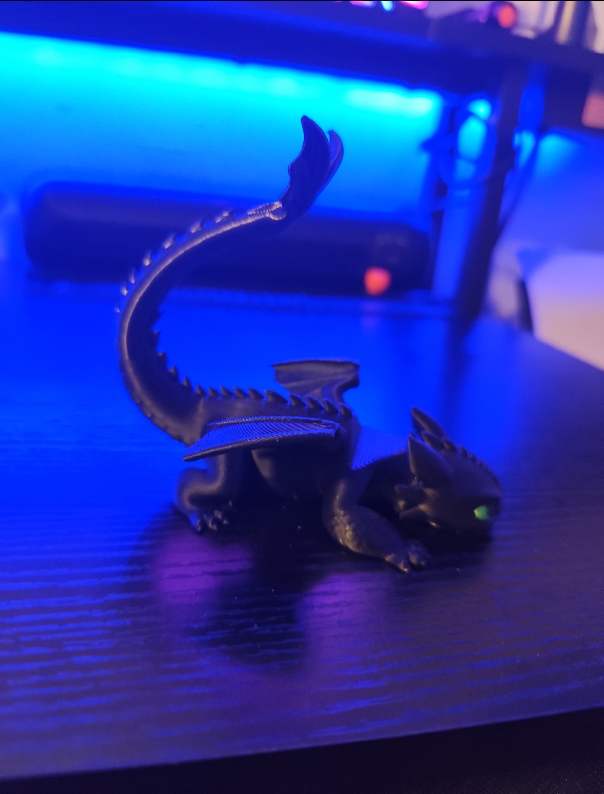 📱🐉 Soporte para Celular Chimuelo 2