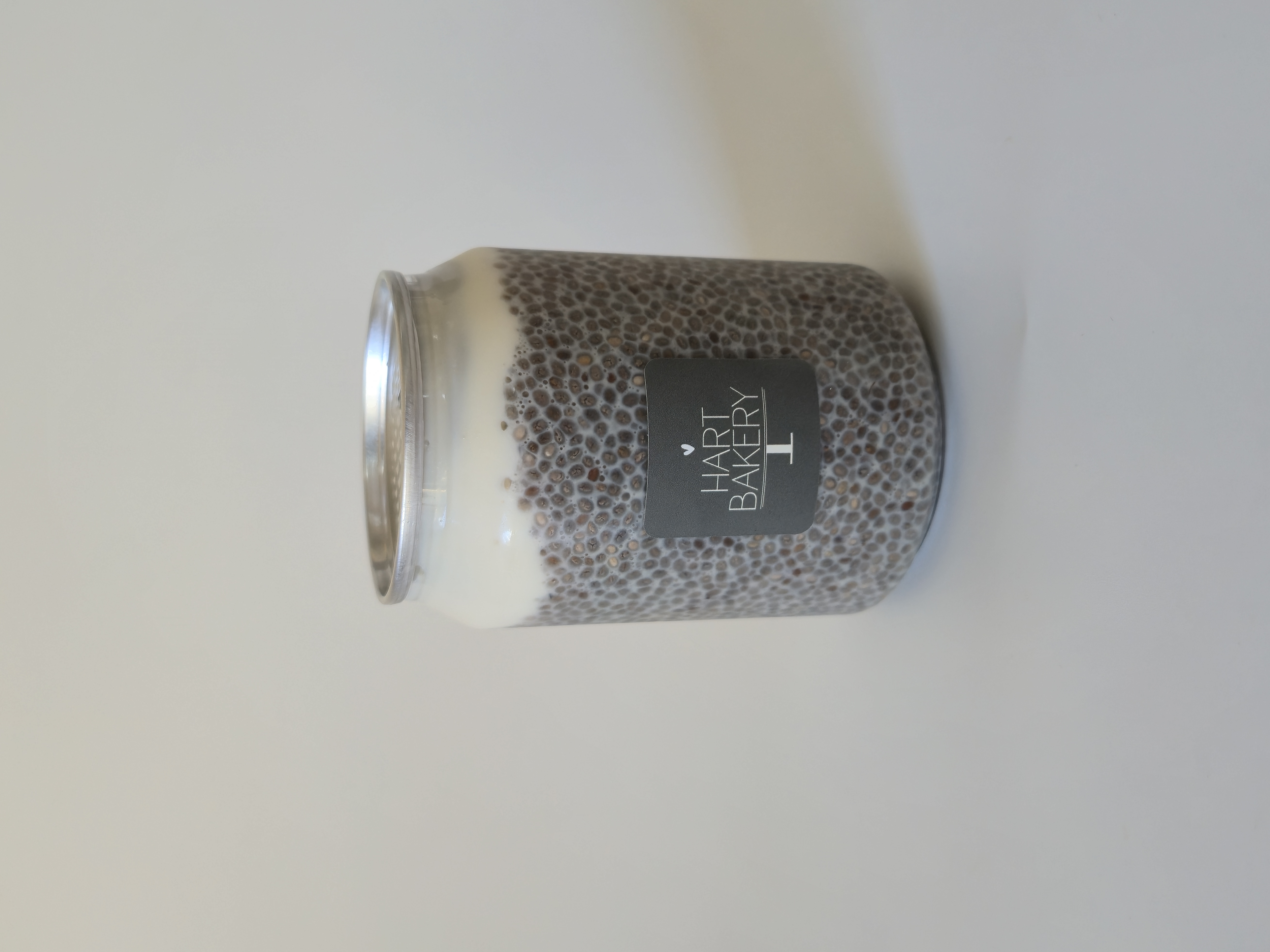 Budinca chia & iaur vegan + fructe - Image 1