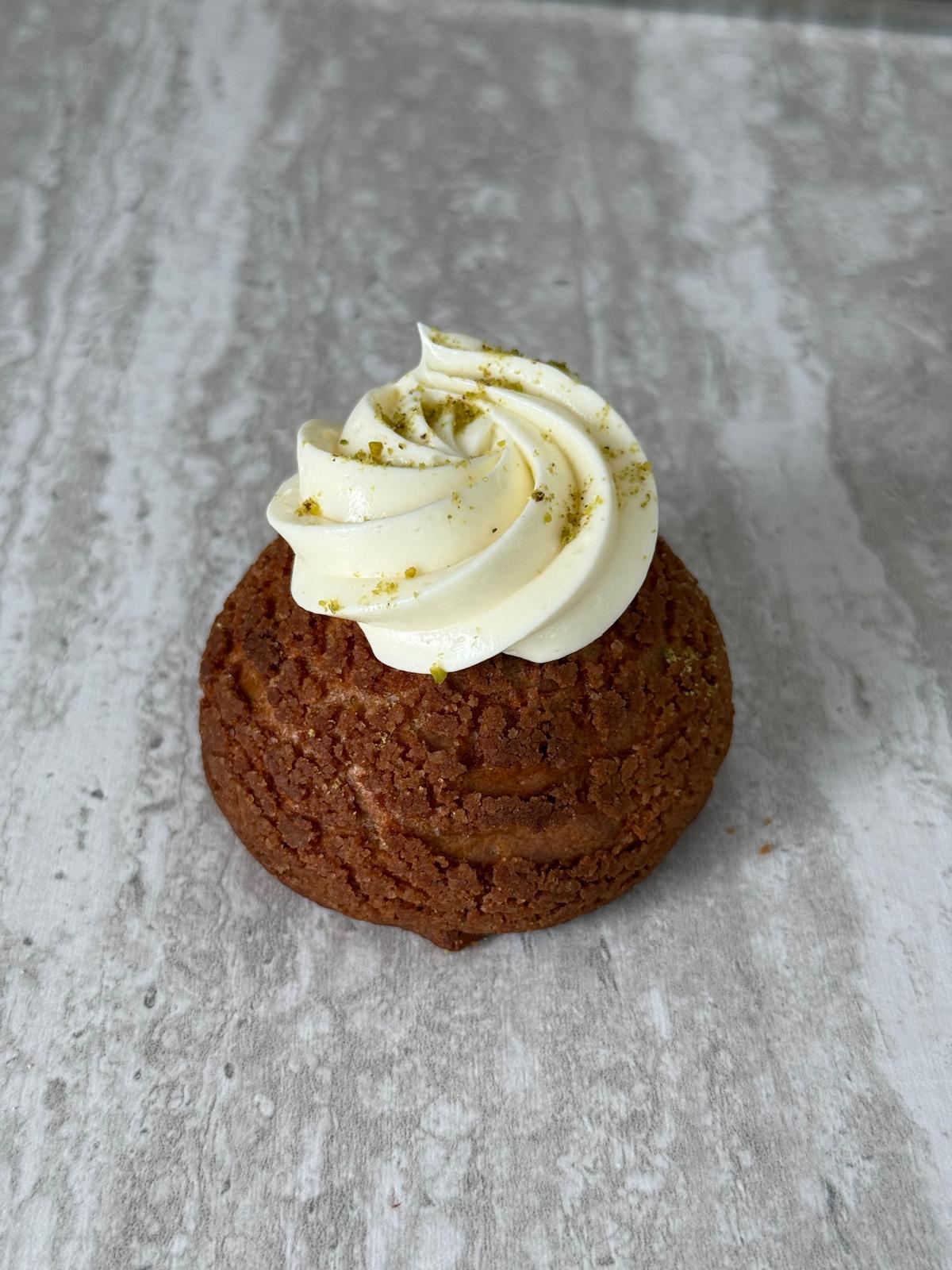 Choux - Image 1