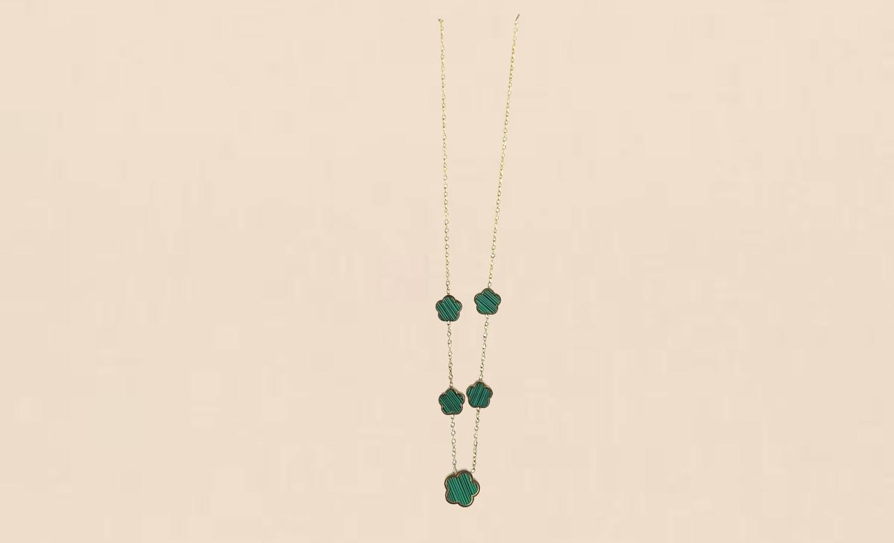 Collier doré trèfle vert