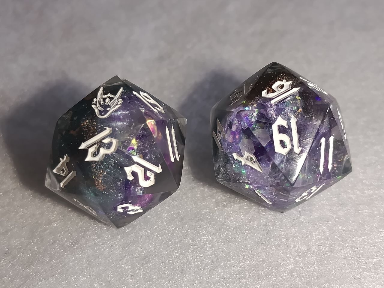 Gemstone shards: Amethyst 3