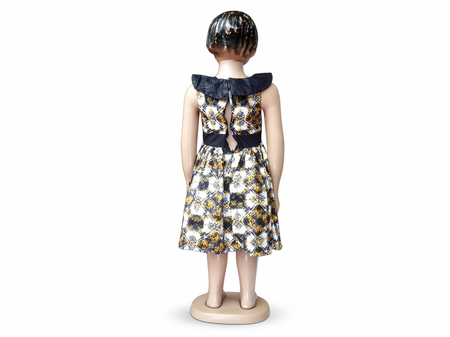 Baby Girl White Dress • 3-4 Years • Brand New 4