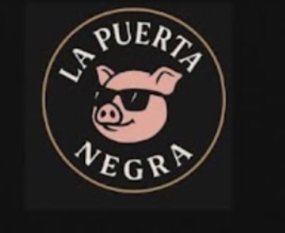La Puerta Negra logo