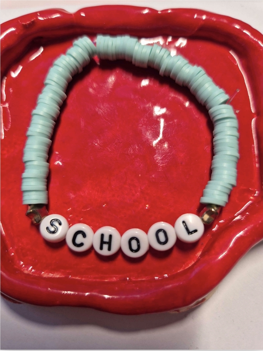School náramek 