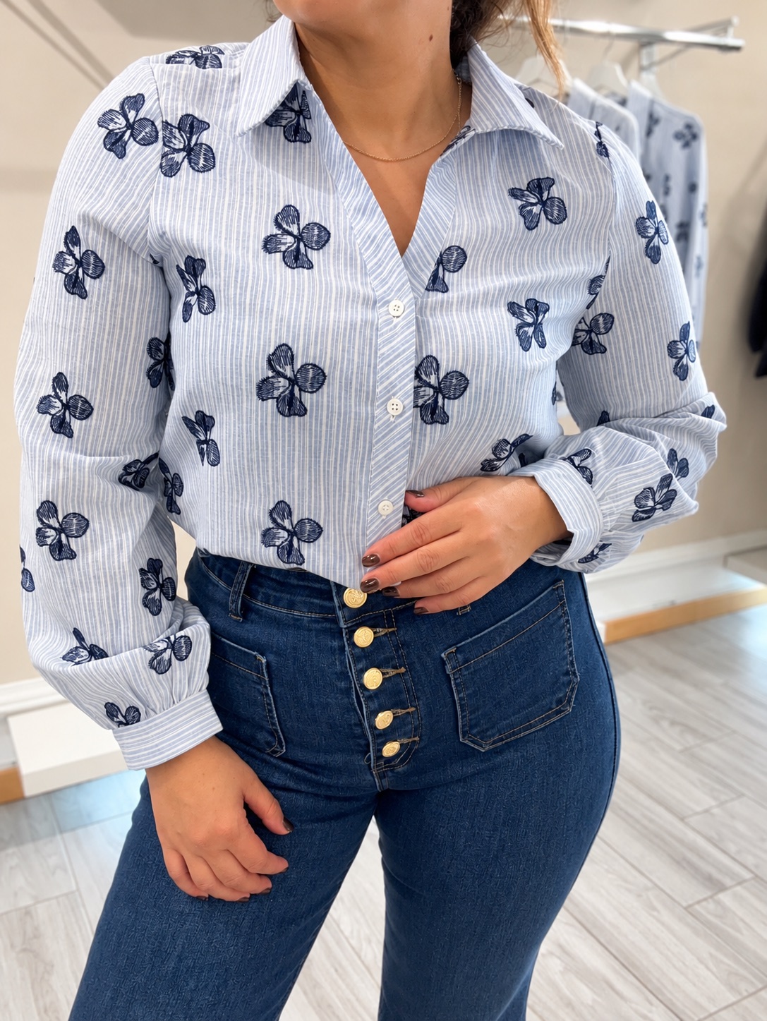 Camisa Bordada