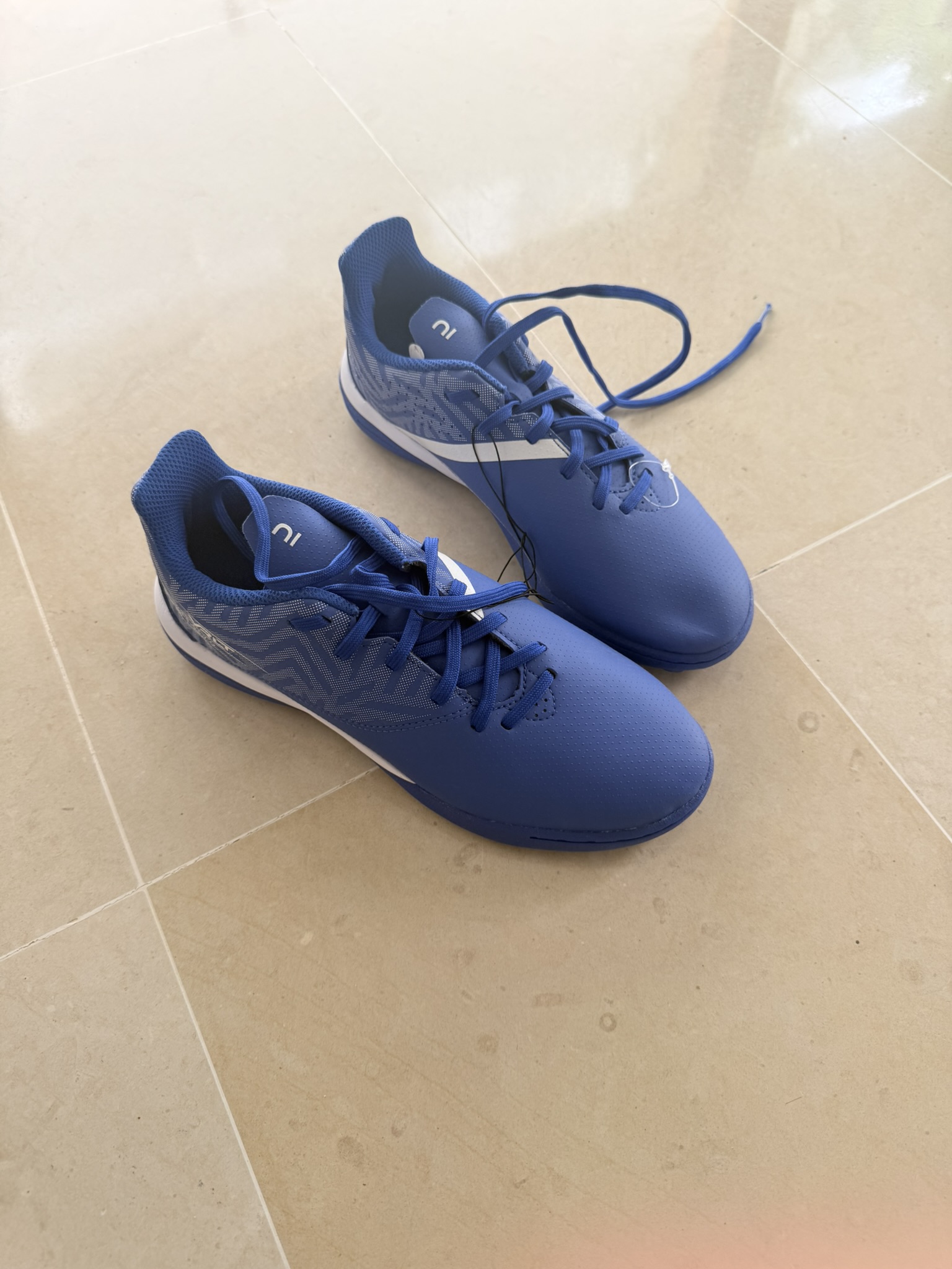 Chaussures de football enfant KIPSTA Viralto I Turf TF – Bleu/Blanc