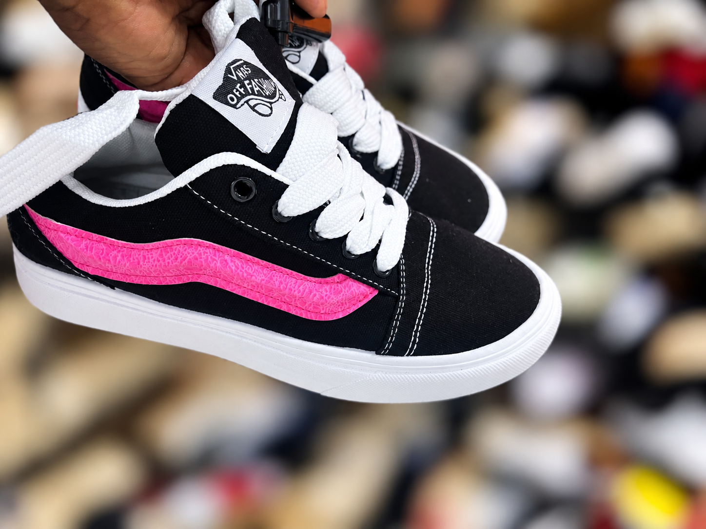 VANS OFF THE WALL  2