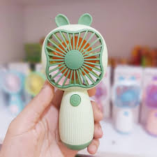 Ventilador recargable portátil