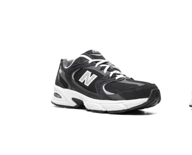 NEW BALANCE 530 BLACK/WHITE 2