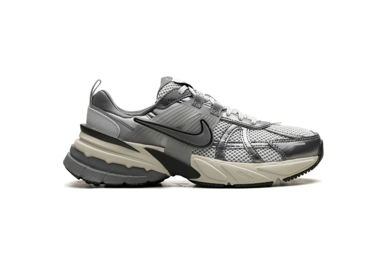 NIKE V2K WOLF - Image 1